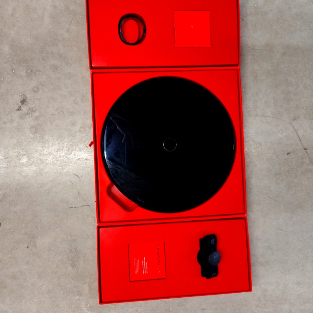 Under Amour UA Healthbox w/ Heart Rate Monitor Scale Wrist Monitor. Retail $285!